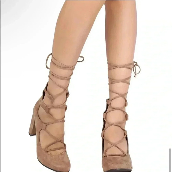 Breckelle’s Heels sz 5.5​ - Picture 1 of 10